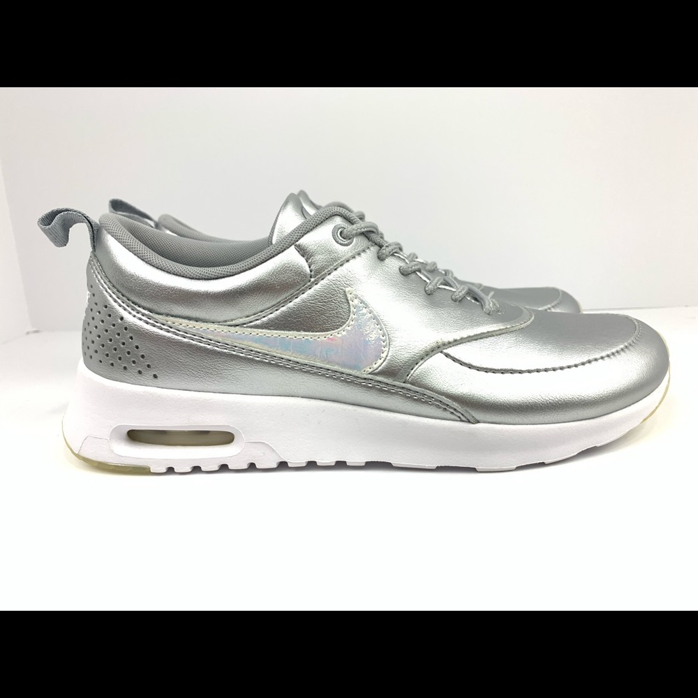 Nike ID Women’s Air Max Thea Sz. 8